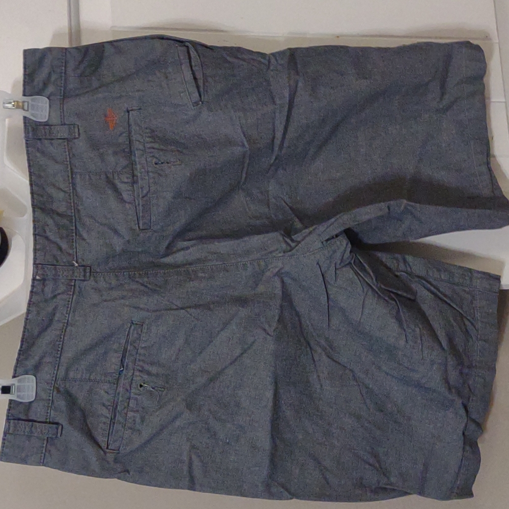 Shorts - Picture 2 of 2